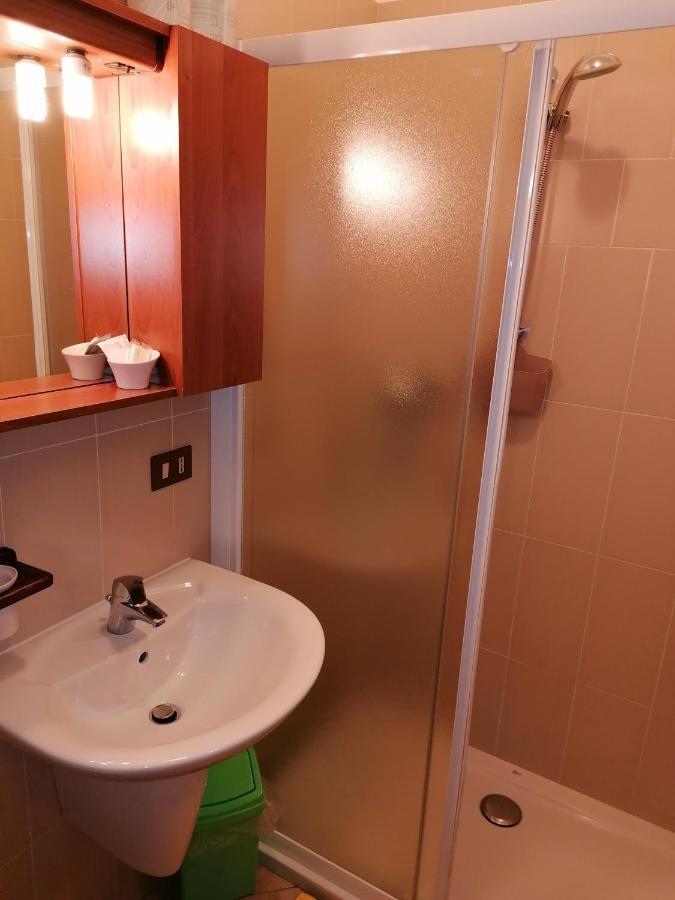 Al Fogolar Hotel Villa Santina Ngoại thất bức ảnh